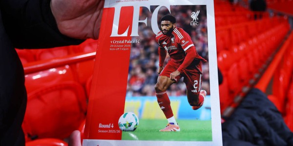 绝对主力居莱尔脚踝扭伤，皇马没有他也能4-0大胜瓦伦西亚吗？