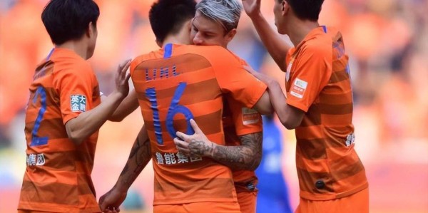 崔康熙刚执教德甲俱乐部科隆！就要从鲁能挖走谢文能和王大雷，值得期待