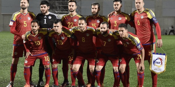 法甲：巴黎FCVS摩纳哥——攻防博弈下的胜负手与比分推演